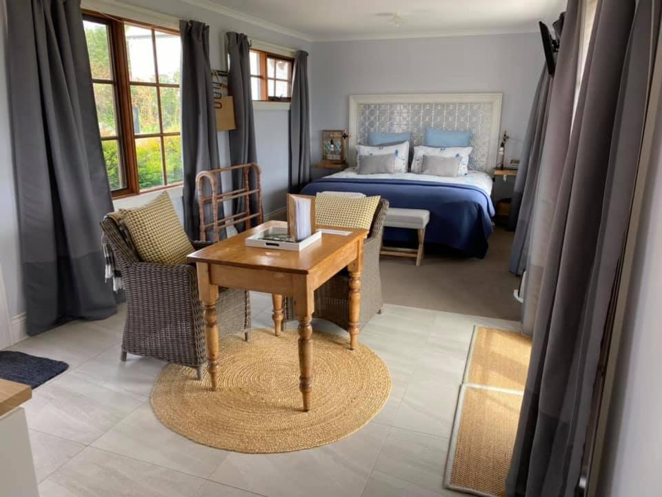 Robin Hoods Well Farm Stay Sassafras Ngoại thất bức ảnh
